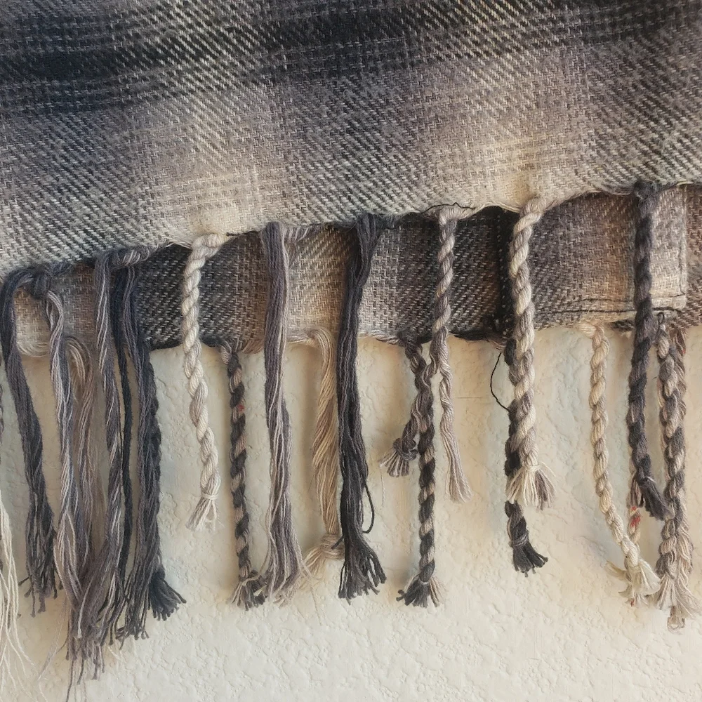 Vintage Fringe Vest - Picture 5 of 6